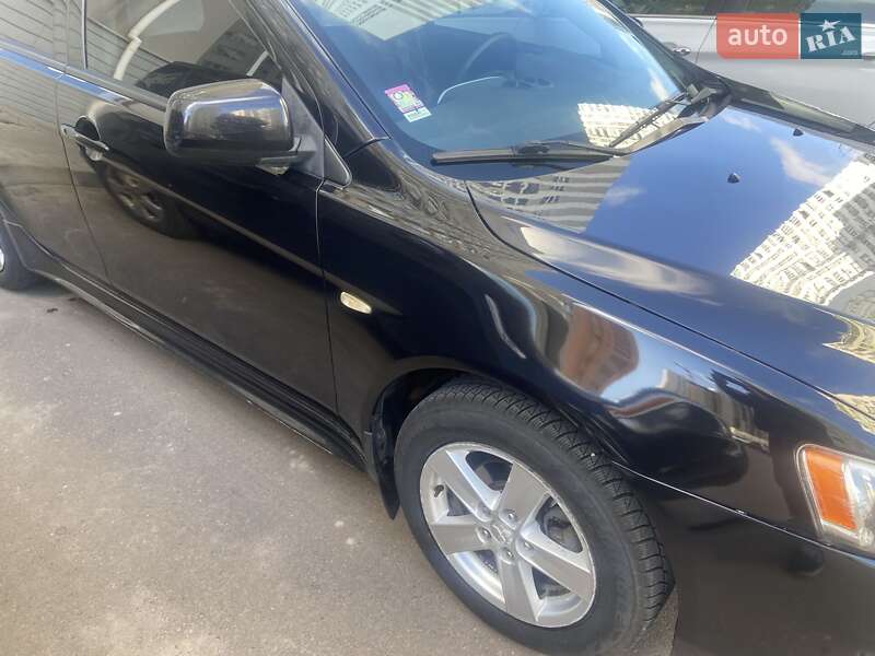 Седан Mitsubishi Lancer 2008 в Одессе