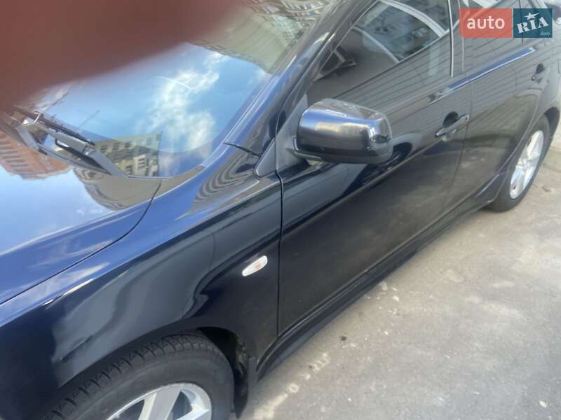 Седан Mitsubishi Lancer 2008 в Одессе