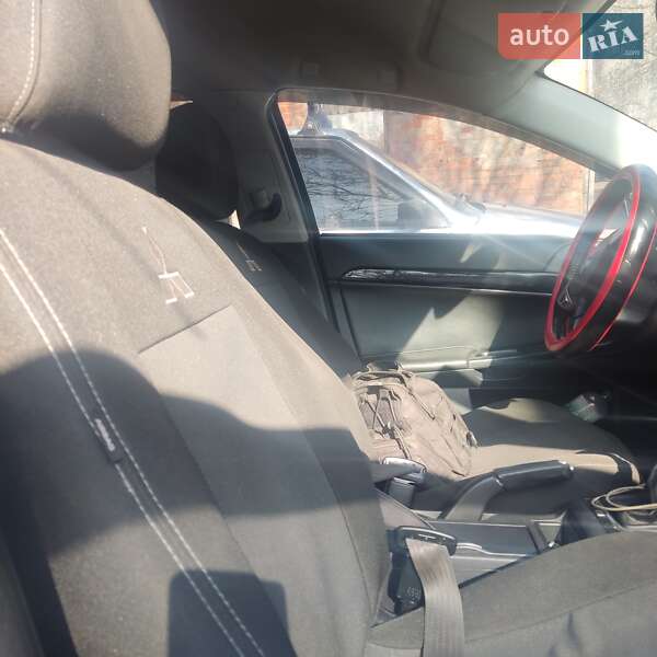 Седан Mitsubishi Lancer 2012 в Черкассах
