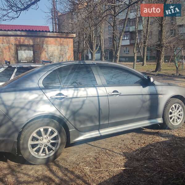 Седан Mitsubishi Lancer 2012 в Черкассах