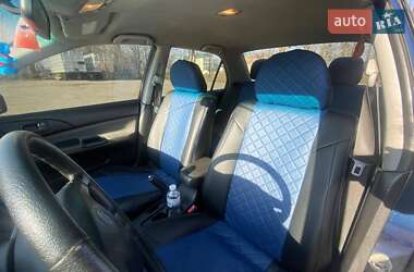 Седан Mitsubishi Lancer 2004 в 