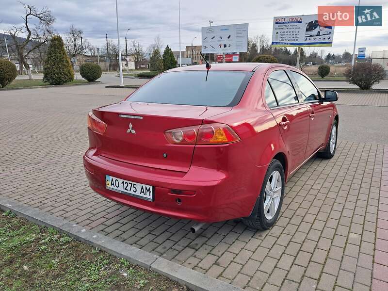 Седан Mitsubishi Lancer 2008 в Виноградові