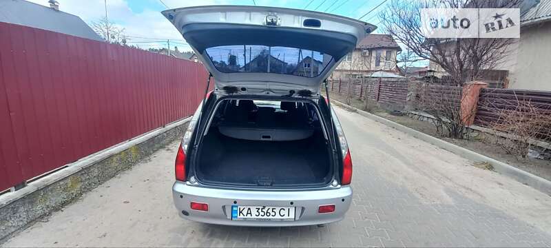 Универсал Mitsubishi Lancer 2003 в Ирпене