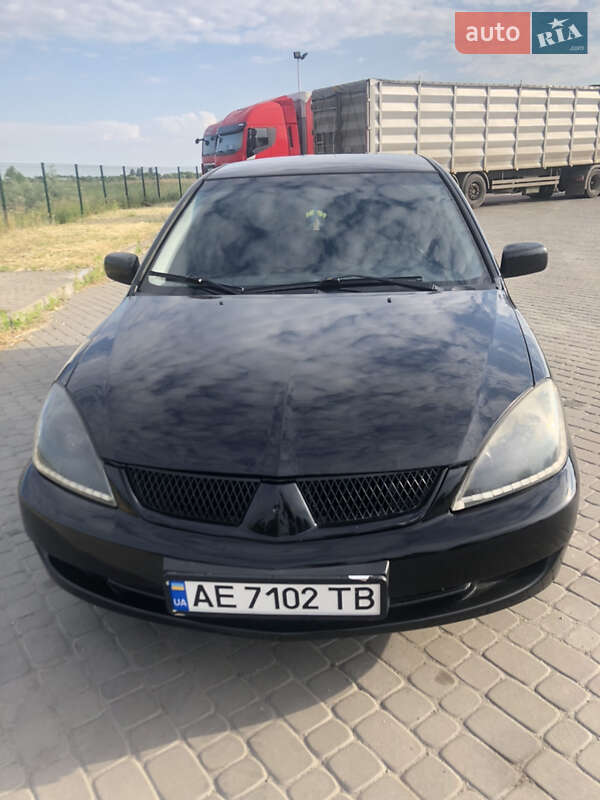 Седан Mitsubishi Lancer 2007 в Новомосковске