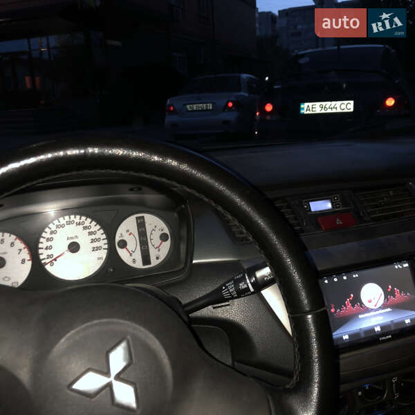 Седан Mitsubishi Lancer 2007 в Новомосковську