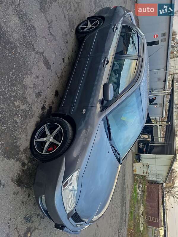 Седан Mitsubishi Lancer 2008 в Краматорске