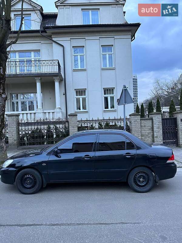 Седан Mitsubishi Lancer 2006 в Львові