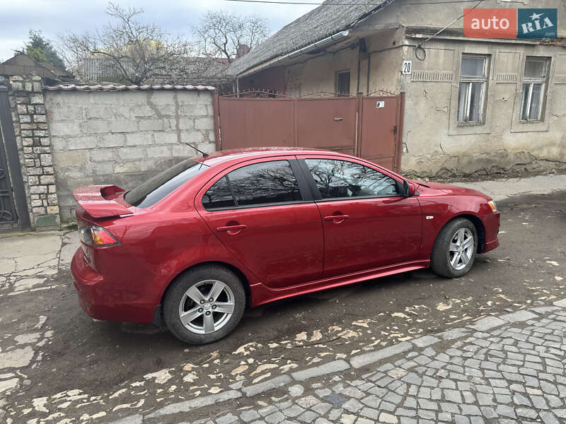 Седан Mitsubishi Lancer 2010 в Берегово