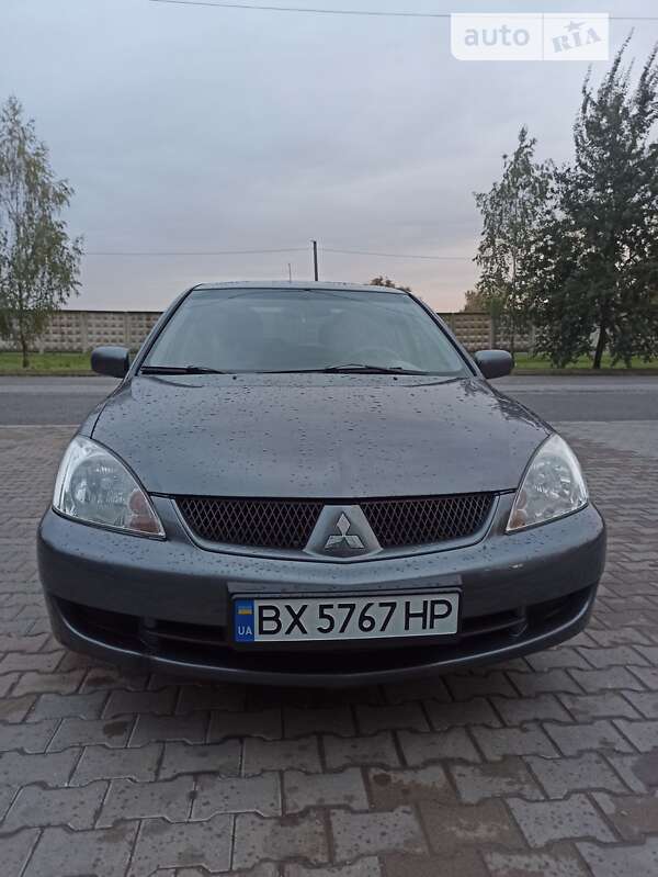 Седан Mitsubishi Lancer 2006 в Каменец-Подольском
