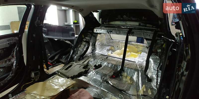 Седан Mitsubishi Lancer 2008 в Києві