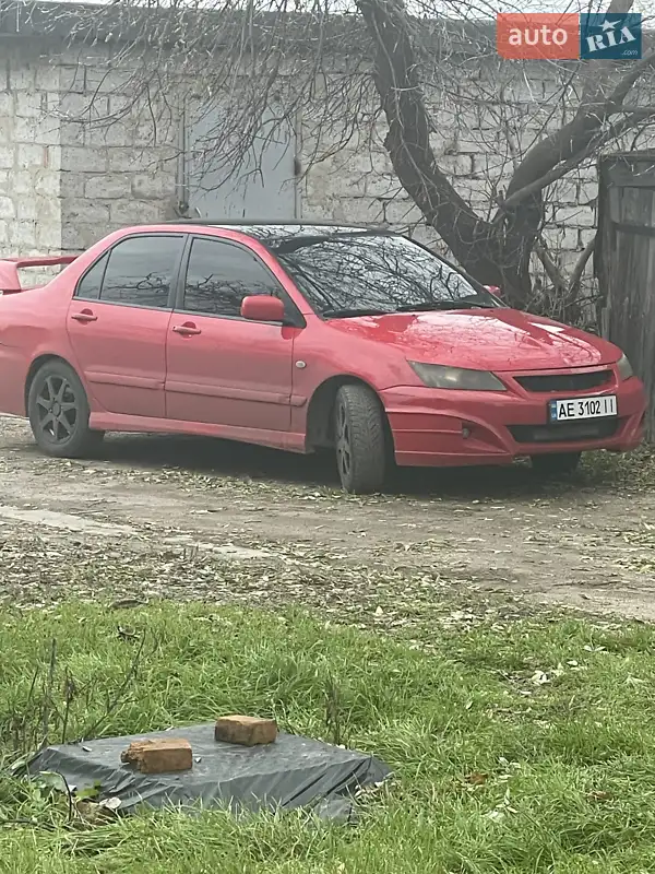 Mitsubishi Lancer
