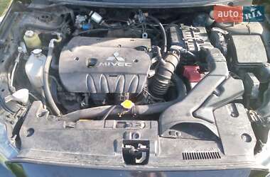 Седан Mitsubishi Lancer 2007 в Липовце