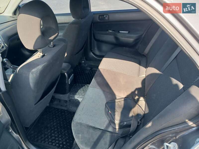 Седан Mitsubishi Lancer 2007 в Рокитном