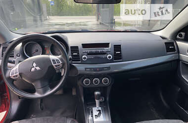 Седан Mitsubishi Lancer 2009 в Києві