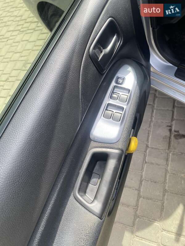 Седан Mitsubishi Lancer 2007 в Умани фото 10 Седан Mitsubishi Lancer 2007 в Умани