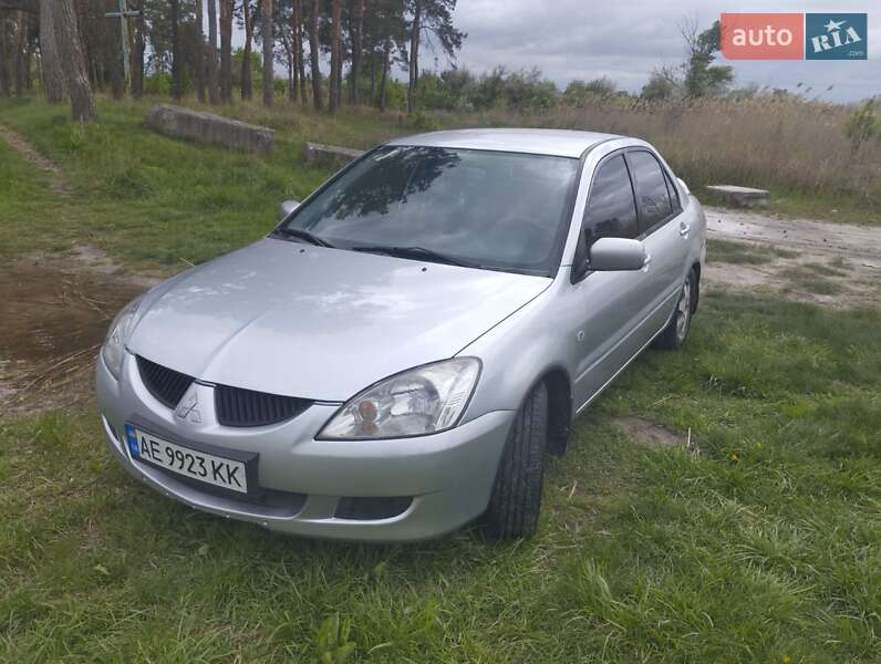 Седан Mitsubishi Lancer 2004 в Новомосковске фото 18 Седан Mitsubishi Lancer 2004 в Новомосковске
