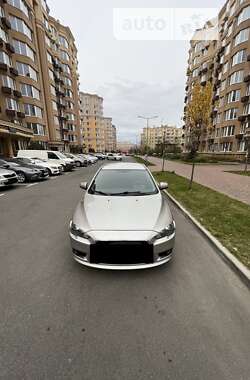 Седан Mitsubishi Lancer 2012 в Одесі