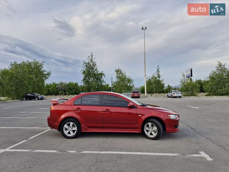 Седан Mitsubishi Lancer 2008 в Запорожье