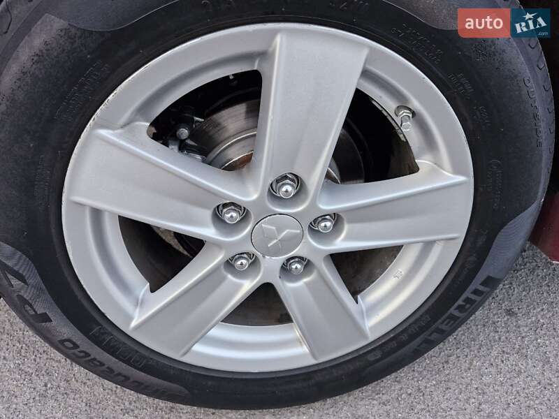 Седан Mitsubishi Lancer 2008 в Запорожье