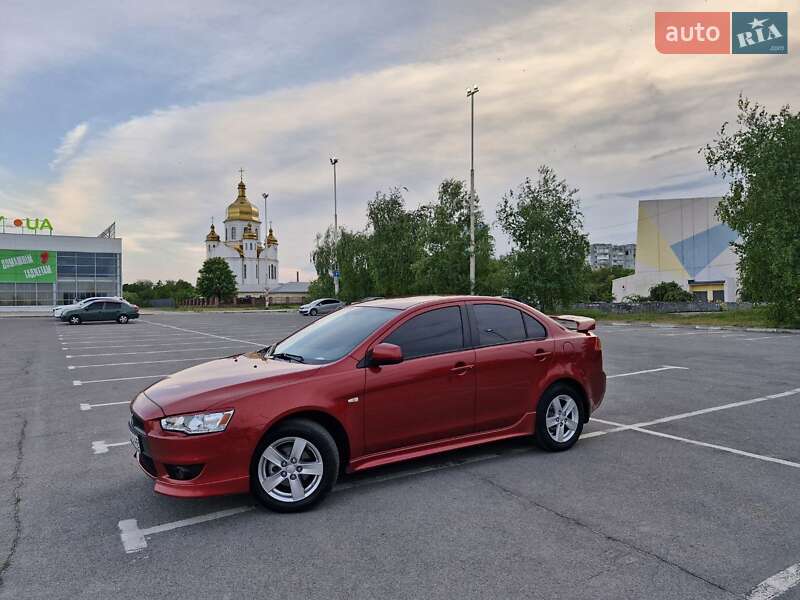 Седан Mitsubishi Lancer 2008 в Запорожье
