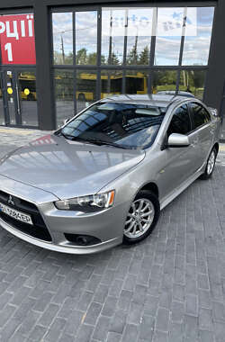 Седан Mitsubishi Lancer 2013 в Полтаві