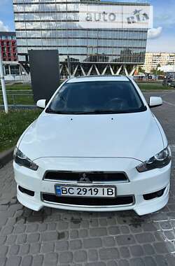 Седан Mitsubishi Lancer 2014 в Львові