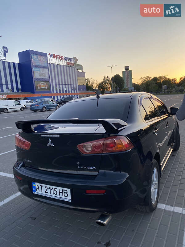 Седан Mitsubishi Lancer 2008 в Львове