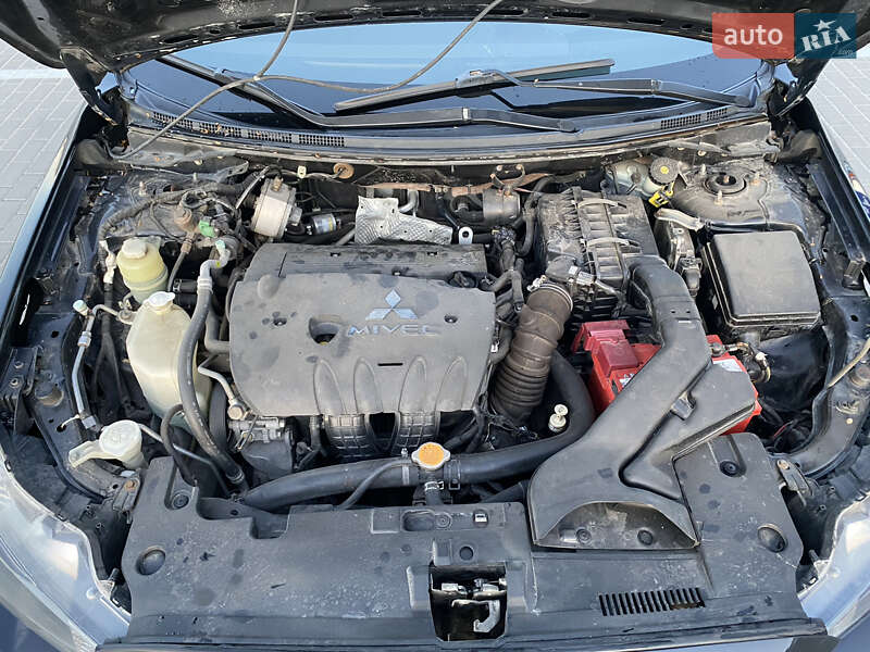 Седан Mitsubishi Lancer 2008 в Львове