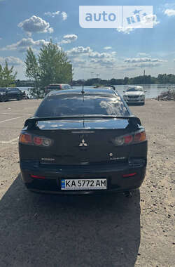 Седан Mitsubishi Lancer 2014 в Киеве