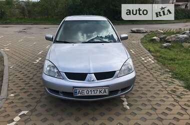 Седан Mitsubishi Lancer 2006 в Днепре