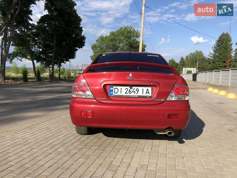 Седан Mitsubishi Lancer 2005 в Тростянце