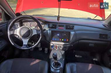 Седан Mitsubishi Lancer 2005 в Тростянце