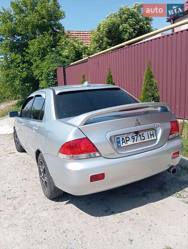 Седан Mitsubishi Lancer 2006 в Запоріжжі