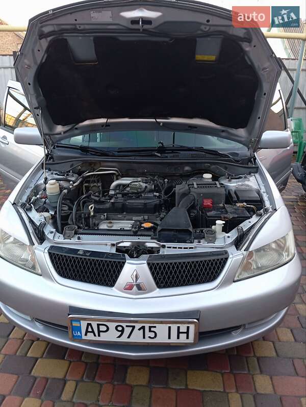 Седан Mitsubishi Lancer 2006 в Запоріжжі