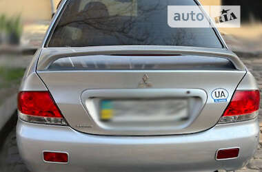 Седан Mitsubishi Lancer 2005 в Одессе