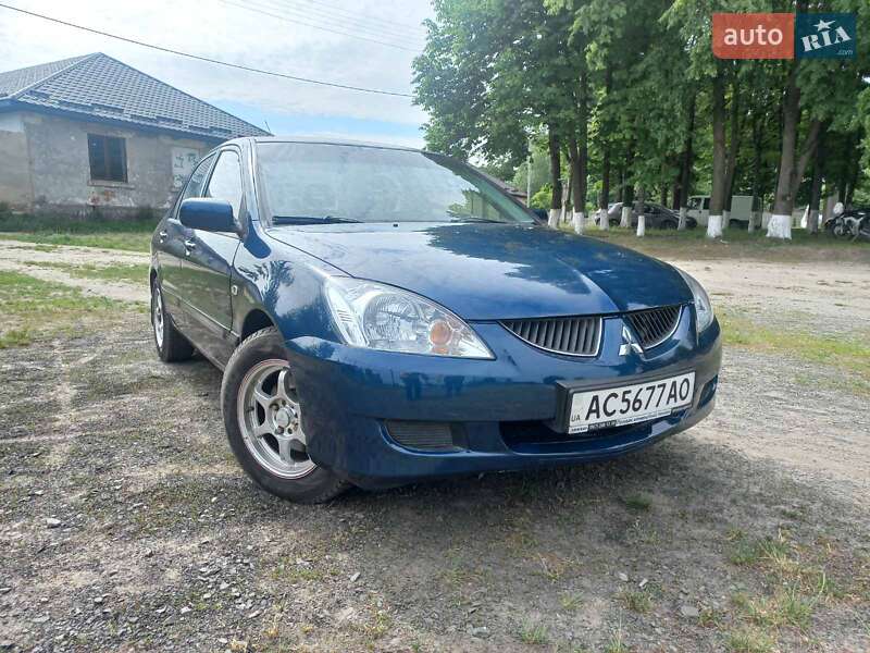 Седан Mitsubishi Lancer 2008 в Маневичах