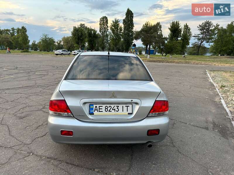 Седан Mitsubishi Lancer 2006 в Каменском фото 6 Седан Mitsubishi Lancer 2006 в Каменском