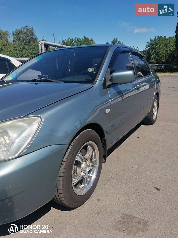 Седан Mitsubishi Lancer 2007 в Першотравенську