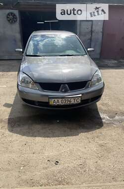 Седан Mitsubishi Lancer 2007 в Киеве