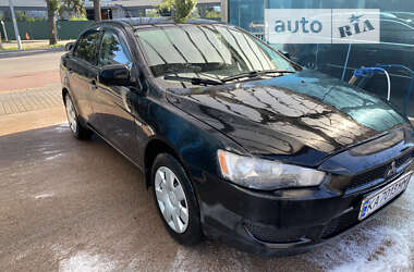 Седан Mitsubishi Lancer 2008 в Киеве