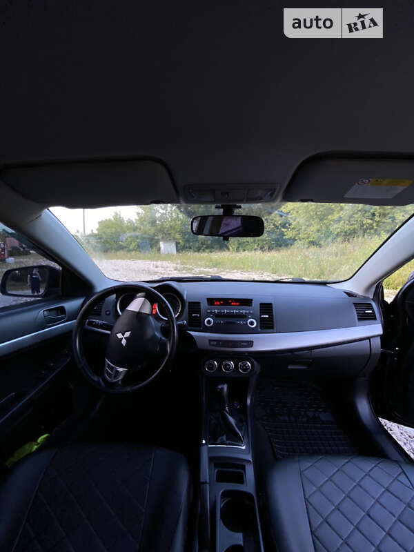 Седан Mitsubishi Lancer 2010 в Тернополі