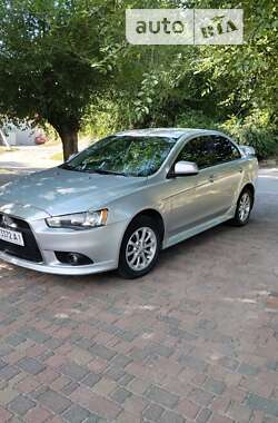 Седан Mitsubishi Lancer 2014 в Днепре