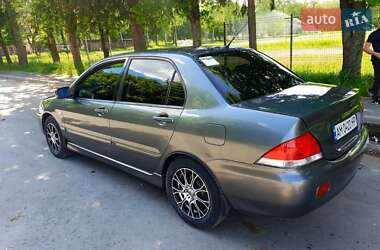 Седан Mitsubishi Lancer 2007 в Звягелі