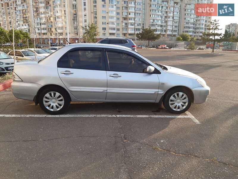 Седан Mitsubishi Lancer 2007 в Миколаєві