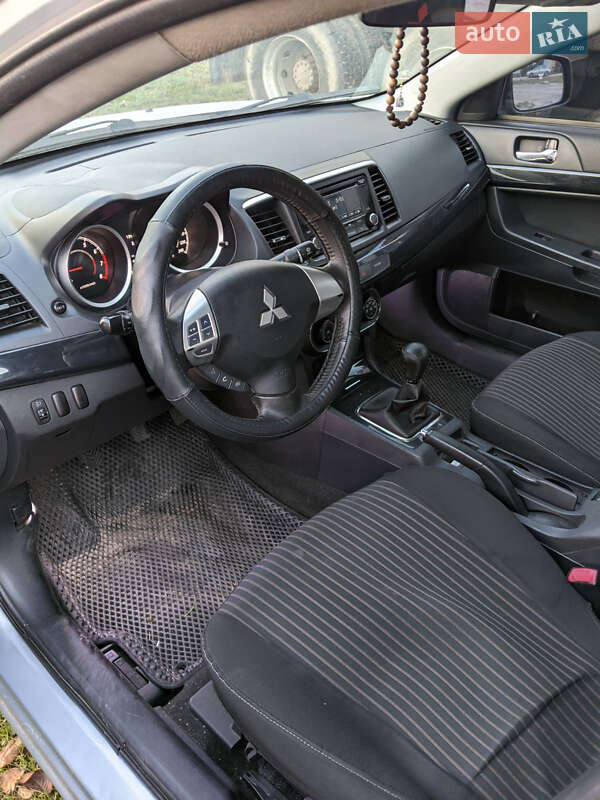 Седан Mitsubishi Lancer 2013 в Житомирі фото 6 Седан Mitsubishi Lancer 2013 в Житомирі