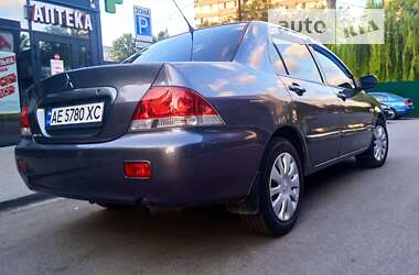 Седан Mitsubishi Lancer 2006 в Днепре