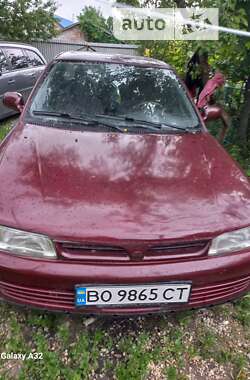 Седан Mitsubishi Lancer 1995 в Волочиске