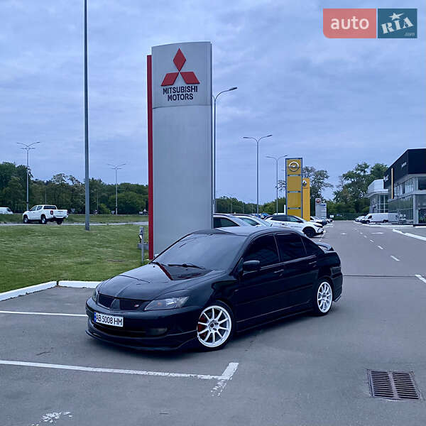 Седан Mitsubishi Lancer 2006 в Гайсину