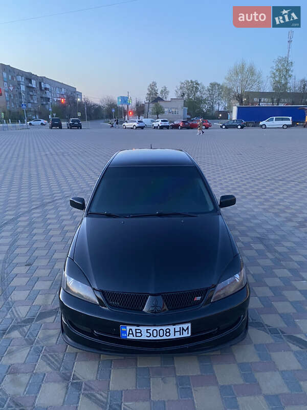 Седан Mitsubishi Lancer 2006 в Гайсину