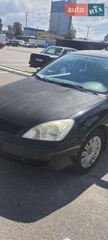 Седан Mitsubishi Lancer 2009 в Киеве